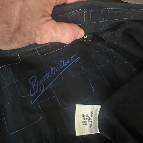 Bugatchi Embroidered Long Sleeve Shirt Medium Gently worn 100% cotton 23" armpit - Picture 4 of 4